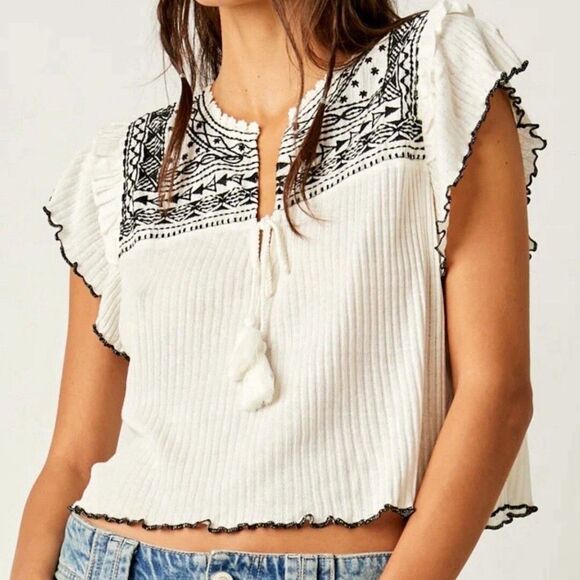 NWT $68 Free People Sarafina Embroidered Tassel Top Ruffle Boho Western Women L - Picture 1 of 14